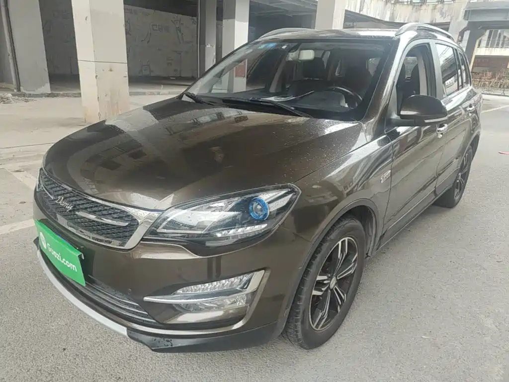 Zotye X5 2017 Platinum 1.5T MT Premium