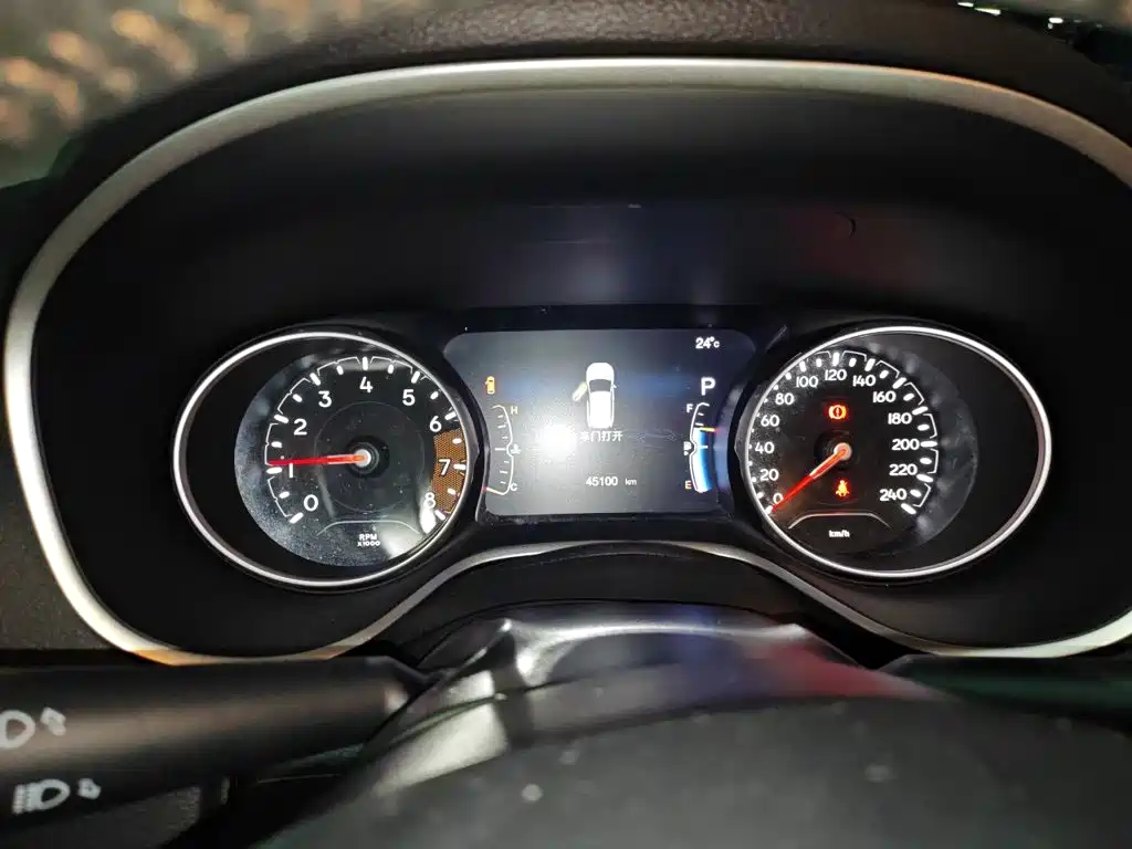Jeep Compass — миниатюра 7