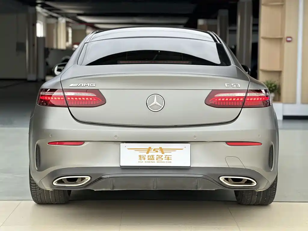 Mercedes-Benz E-Class (Import) — миниатюра 4