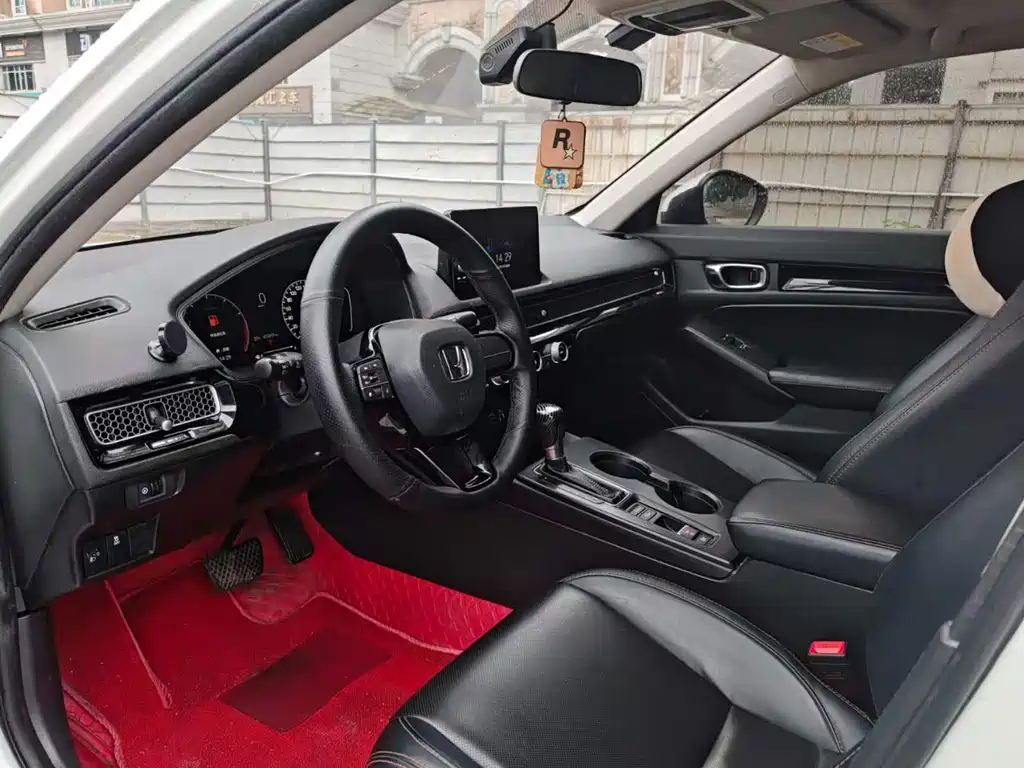 Honda Civic — миниатюра 4