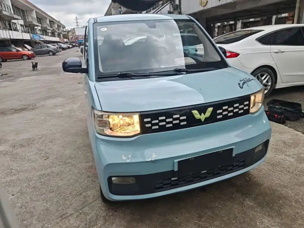 Wuling MINIEV — миниатюра 4