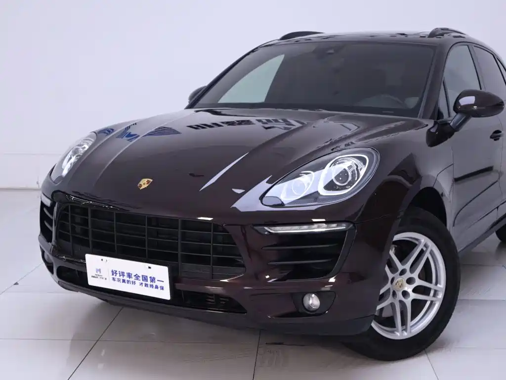 Porsche Macan — миниатюра 3