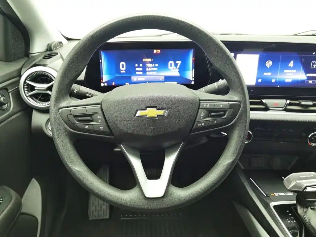 Chevrolet Monza — миниатюра 11