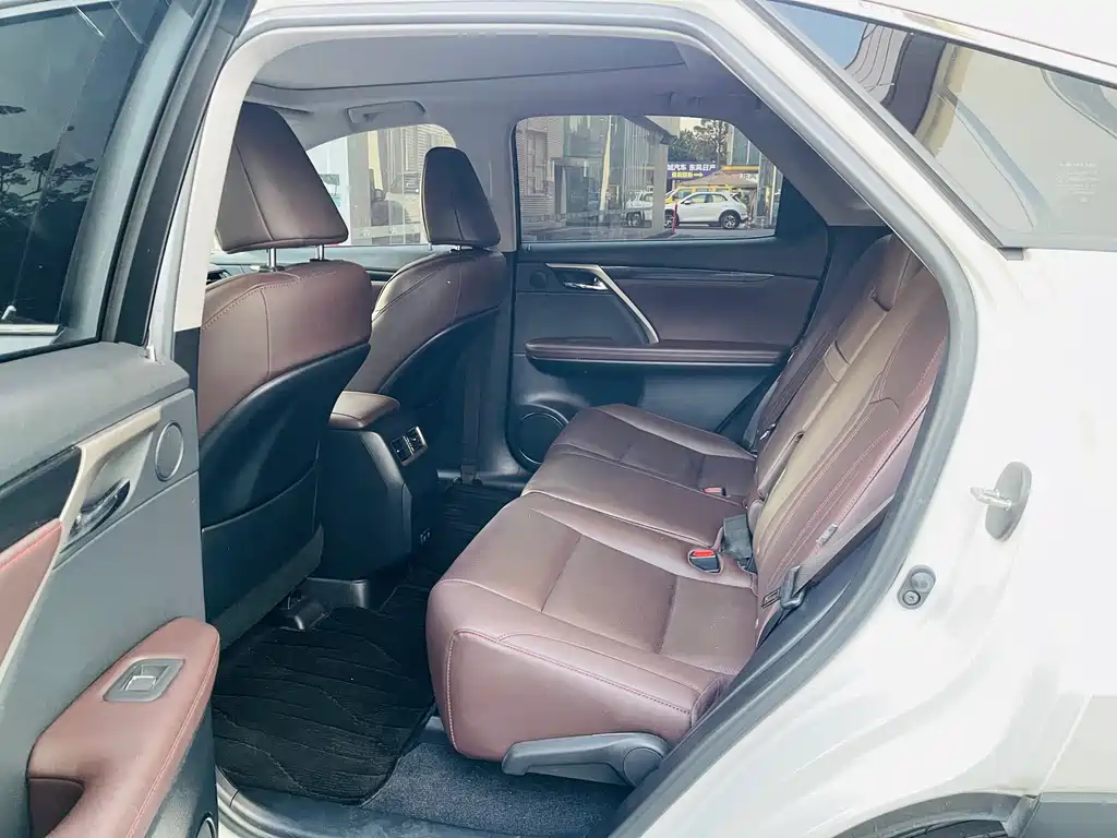 Lexus RX — миниатюра 5