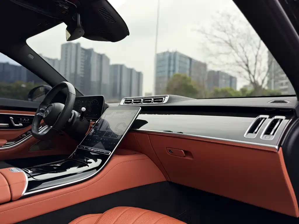 MERCEDES-BENZ S CLASS