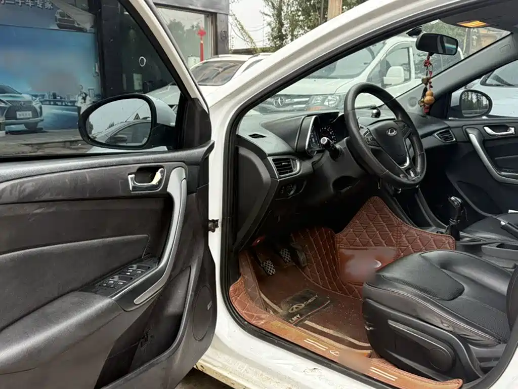 Chery Arrizo 5 — миниатюра 11
