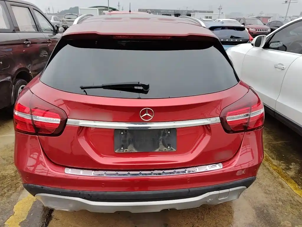 Mercedes-Benz GLA — миниатюра 6