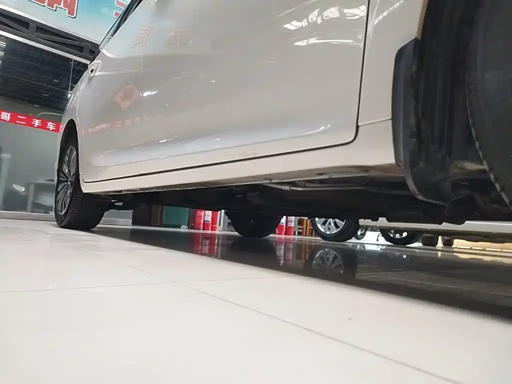 GAC Motor Trumpchi M6 — миниатюра 21