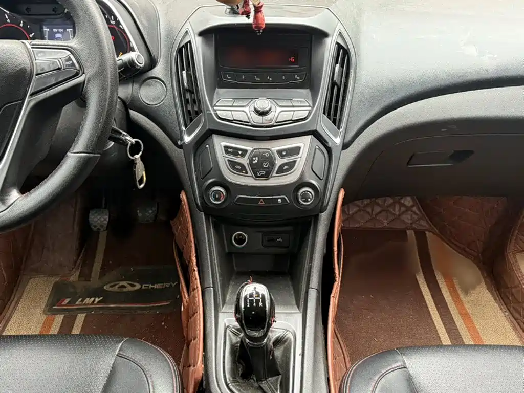 Chery Arrizo 5 — миниатюра 10