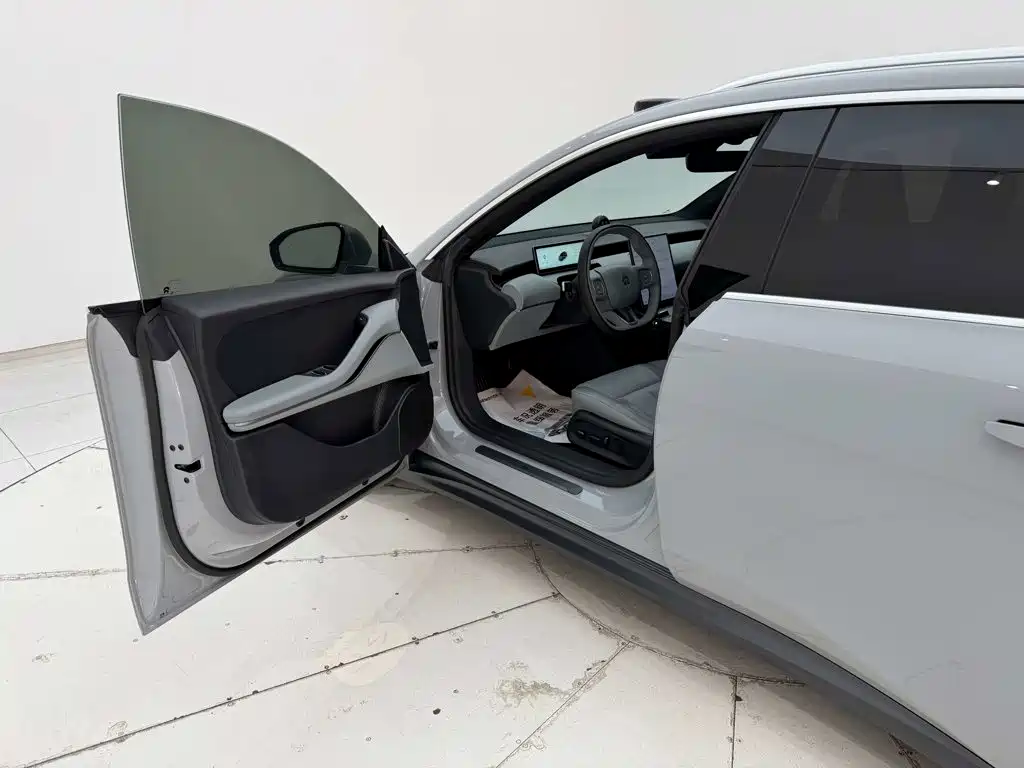NIO ET5T — миниатюра 24