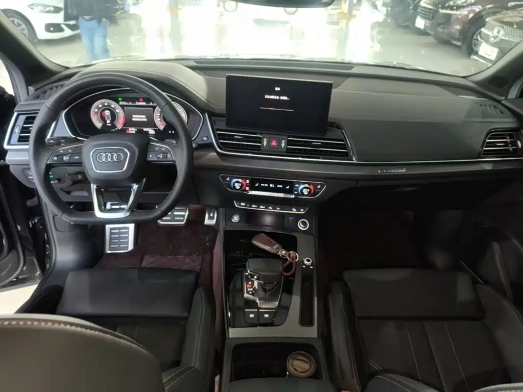 Audi Q5L — миниатюра 10