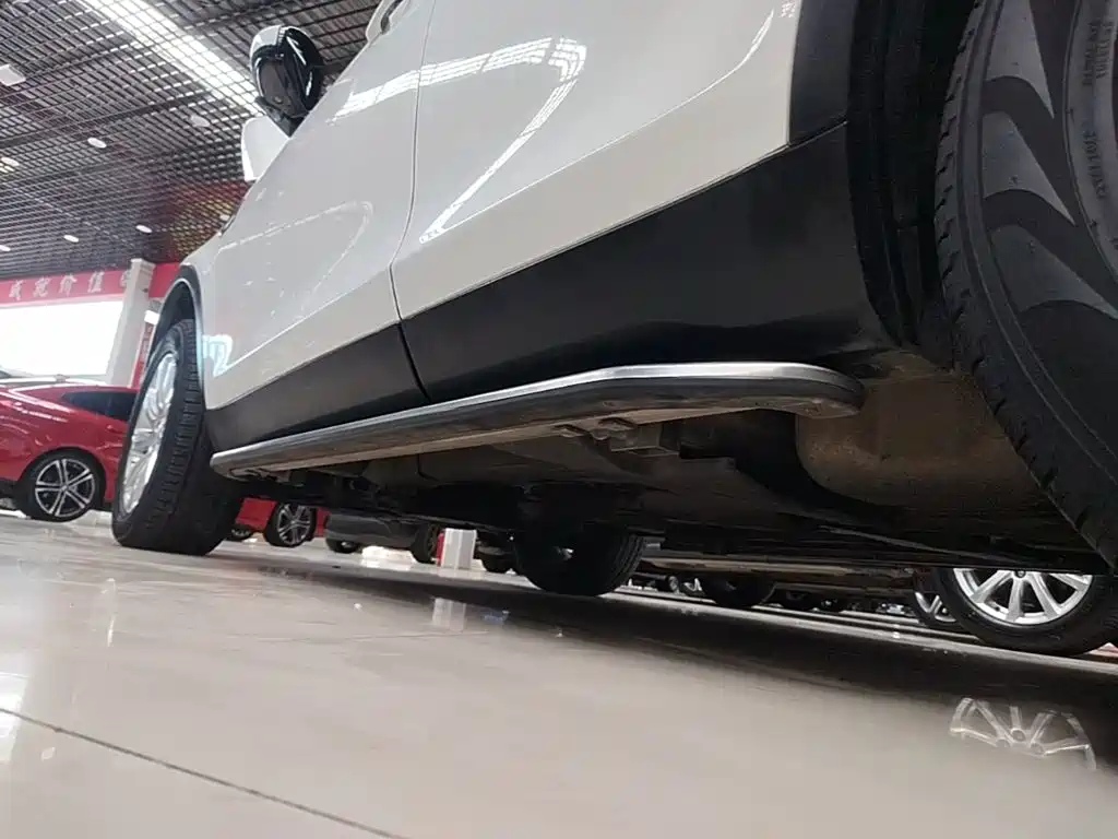 Land Rover Discovery Sport — миниатюра 22
