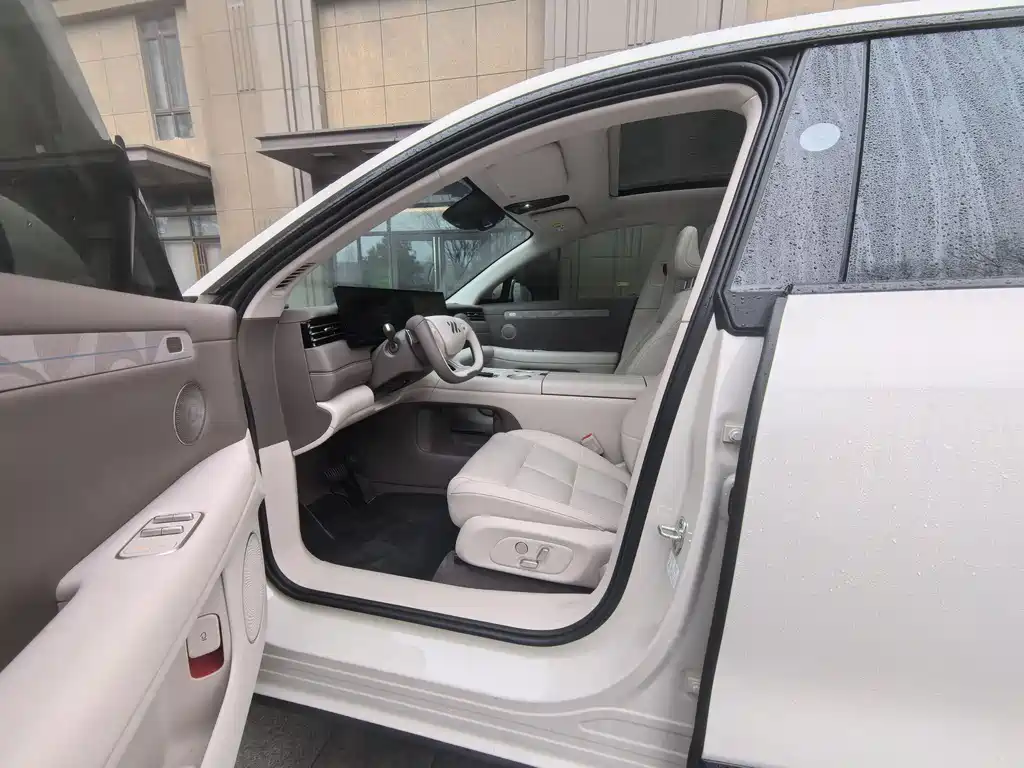 ZHIJI AUTOMOBILE ZHIJI LS6