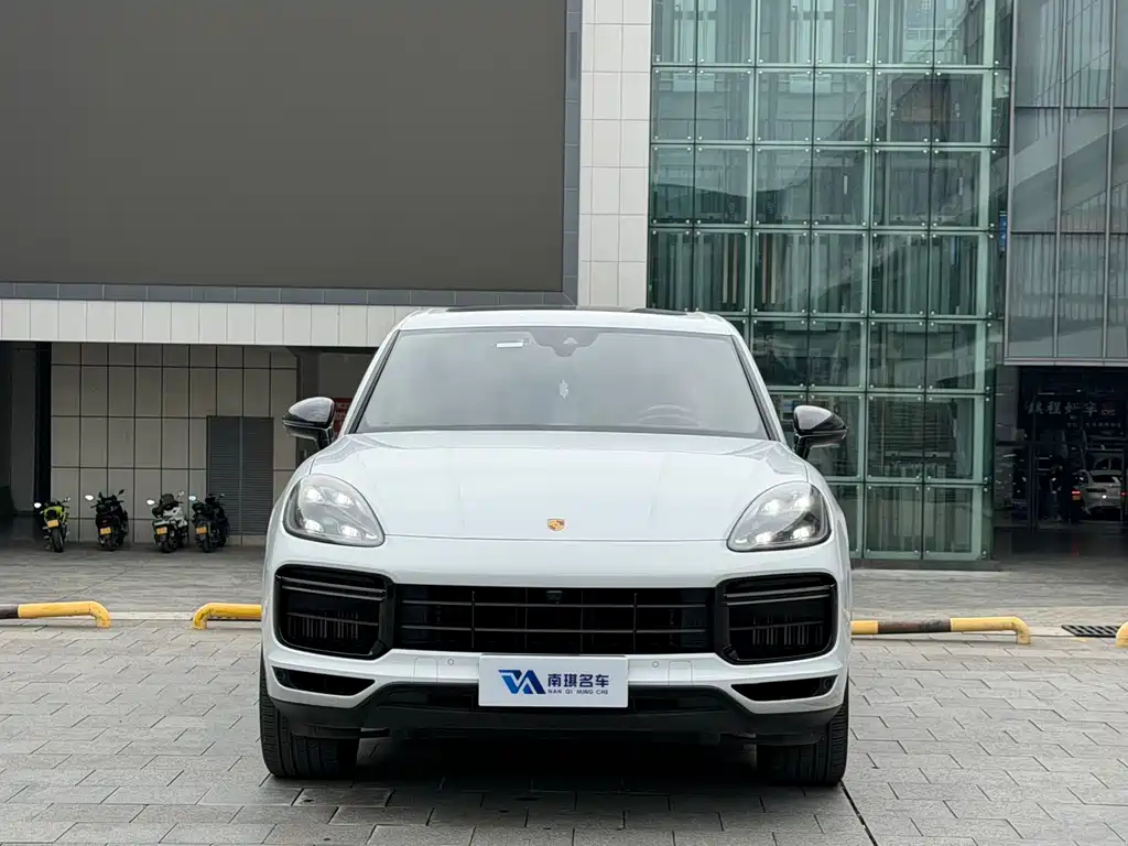 Porsche Cayenne — миниатюра 2