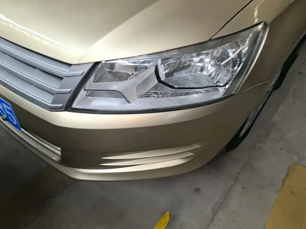 Volkswagen Santana — миниатюра 24
