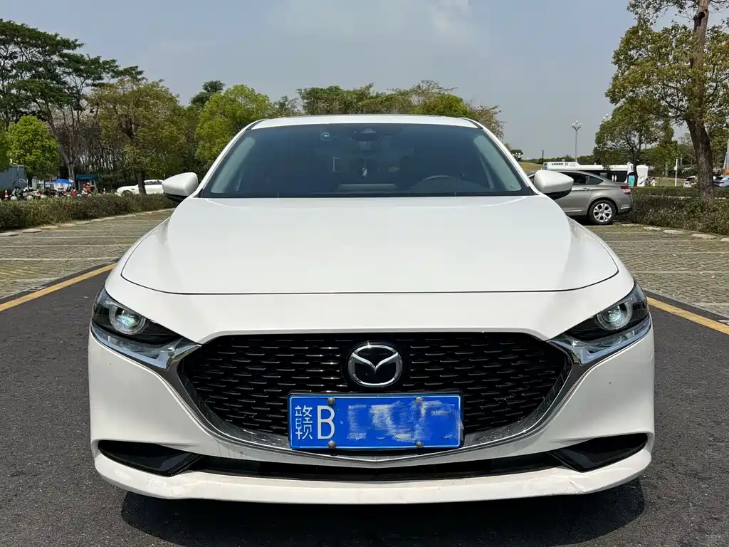 MAZDA 3 ANGKESAILA