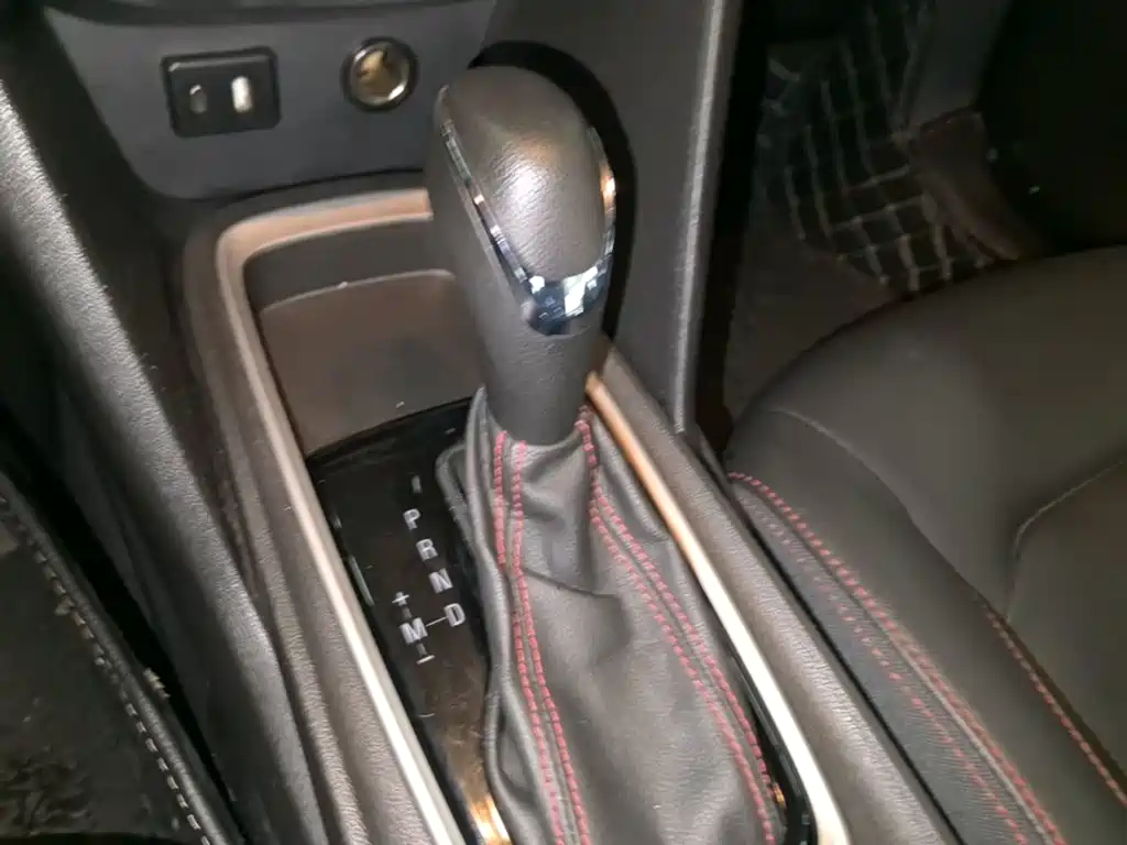 Chevrolet Monza — миниатюра 14
