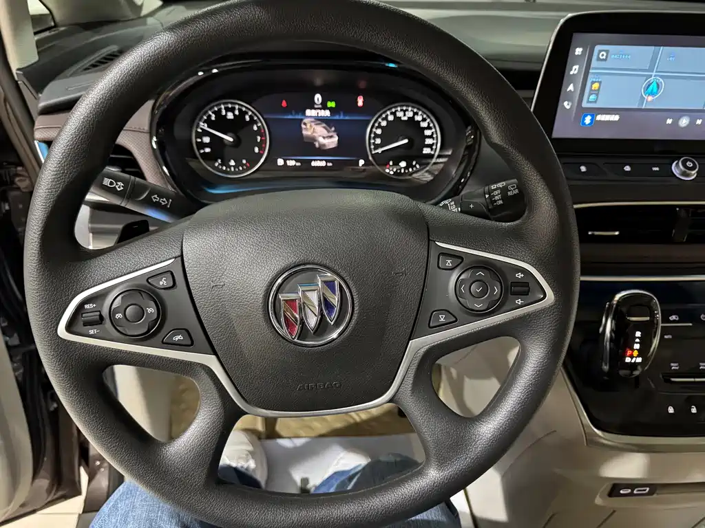 Buick GL8 — миниатюра 19