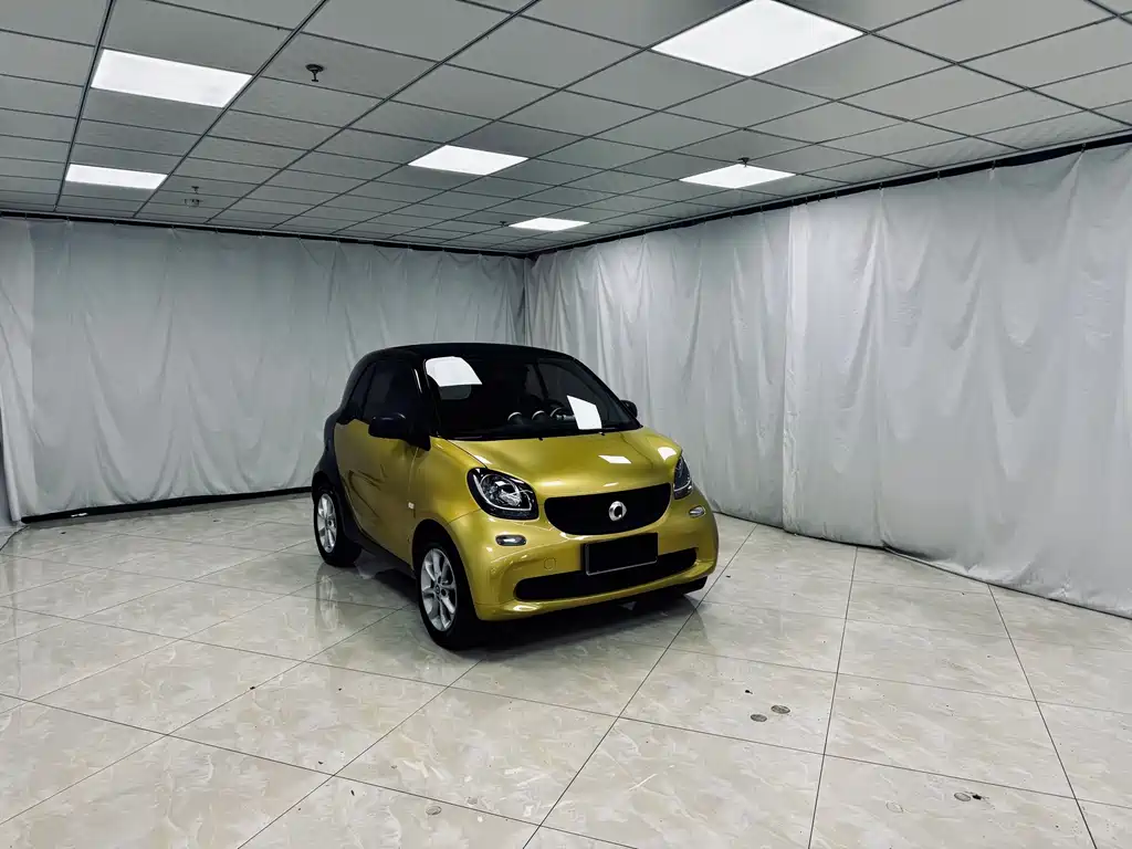 smart Smart Fortwo — миниатюра 12