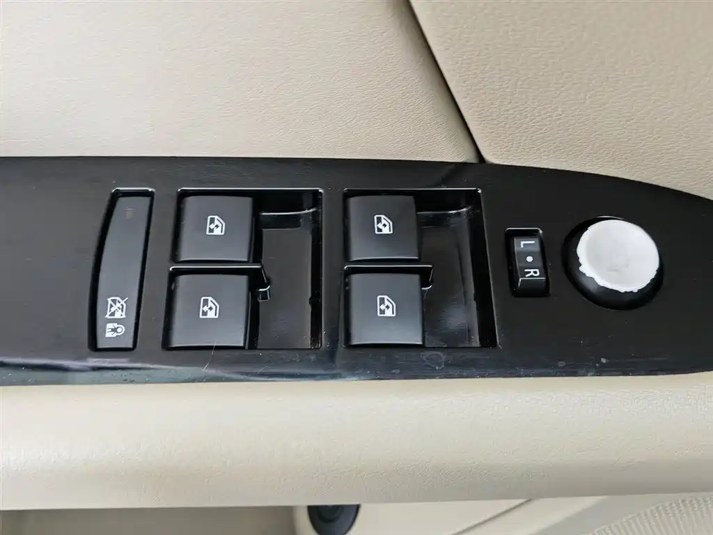 Cadillac XTS 2017 28T Elite
