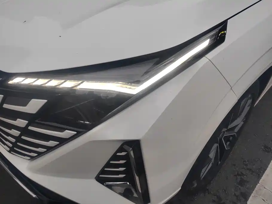 Changan UNI-Z — миниатюра 5