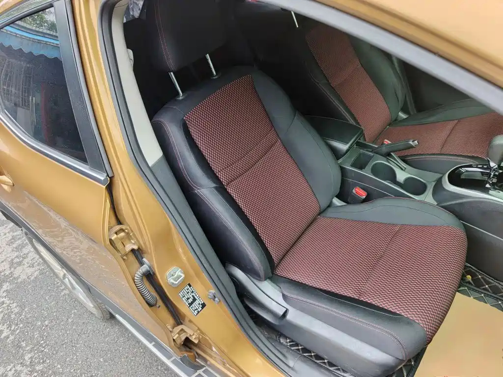Nissan Qashqai — миниатюра 25