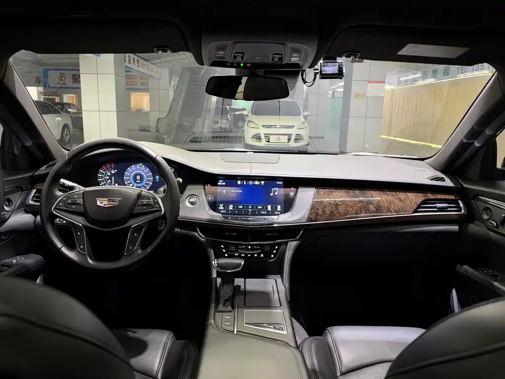 Cadillac CT6 — миниатюра 9