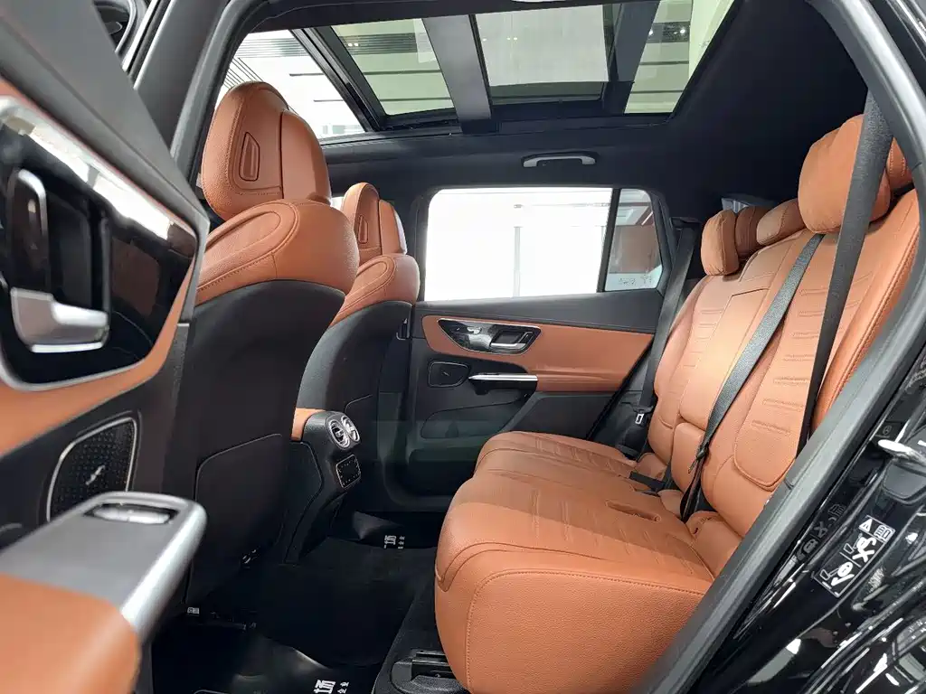 Mercedes-Benz GLC — миниатюра 6