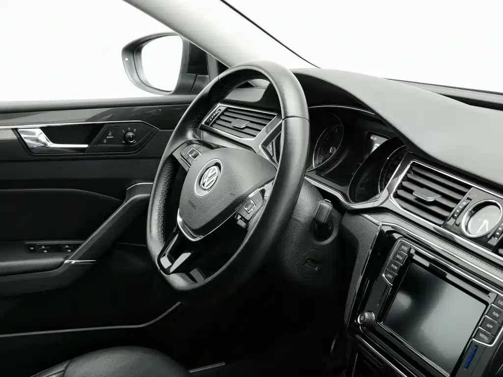 Volkswagen Passat — миниатюра 22