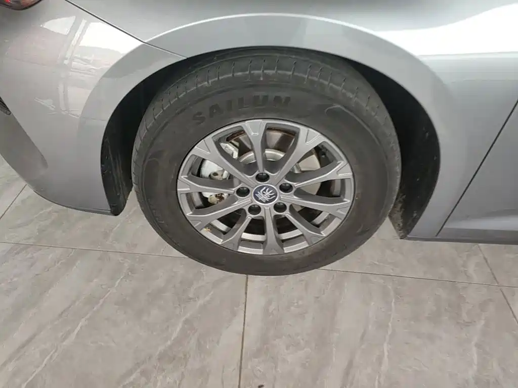 BYD Qin L — миниатюра 23