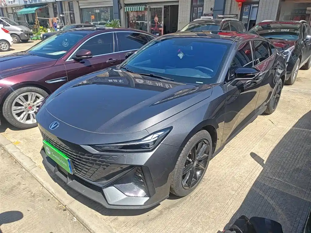 Changan UNI-V 2023