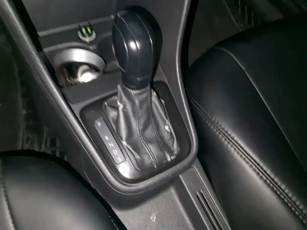Volkswagen Santana — миниатюра 14