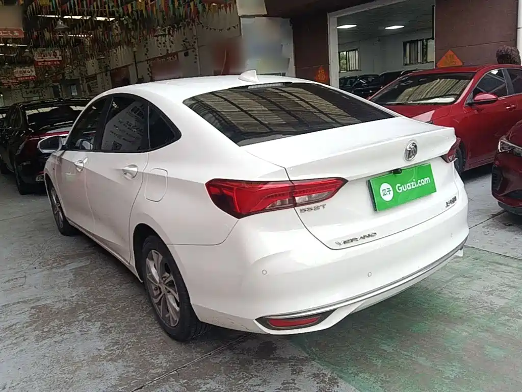 Buick Verano — миниатюра 5