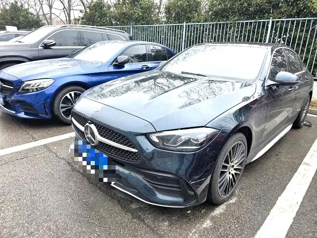 Mercedes-Benz C-Class 2022