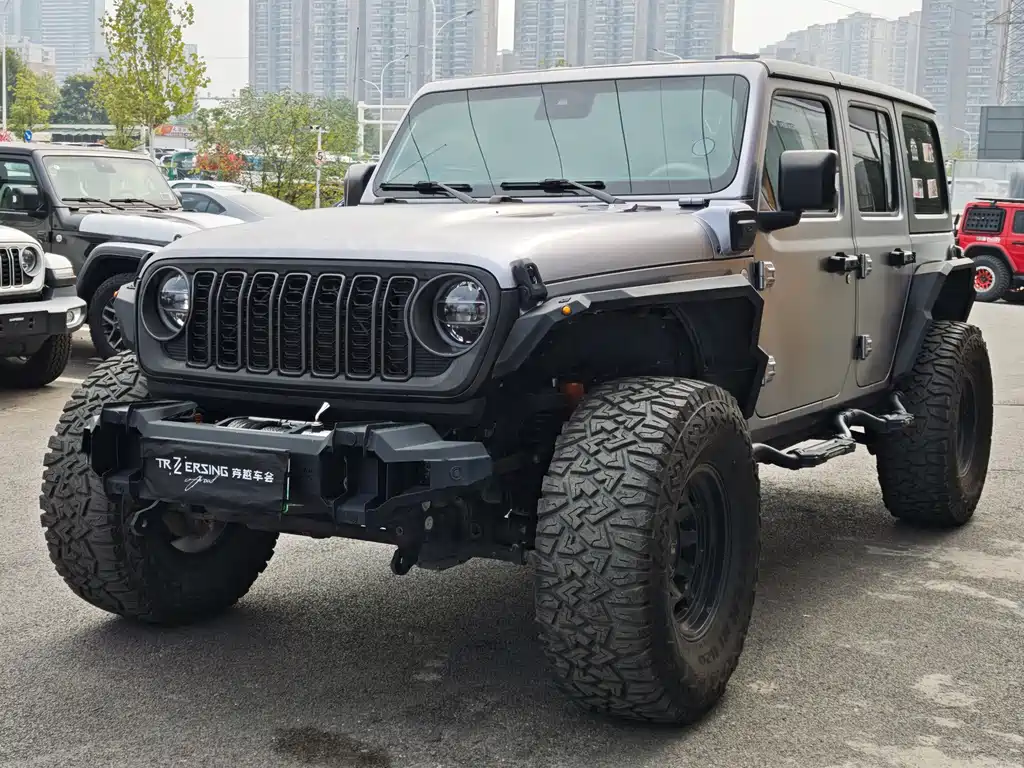 Jeep Wrangler PHEV — миниатюра 3