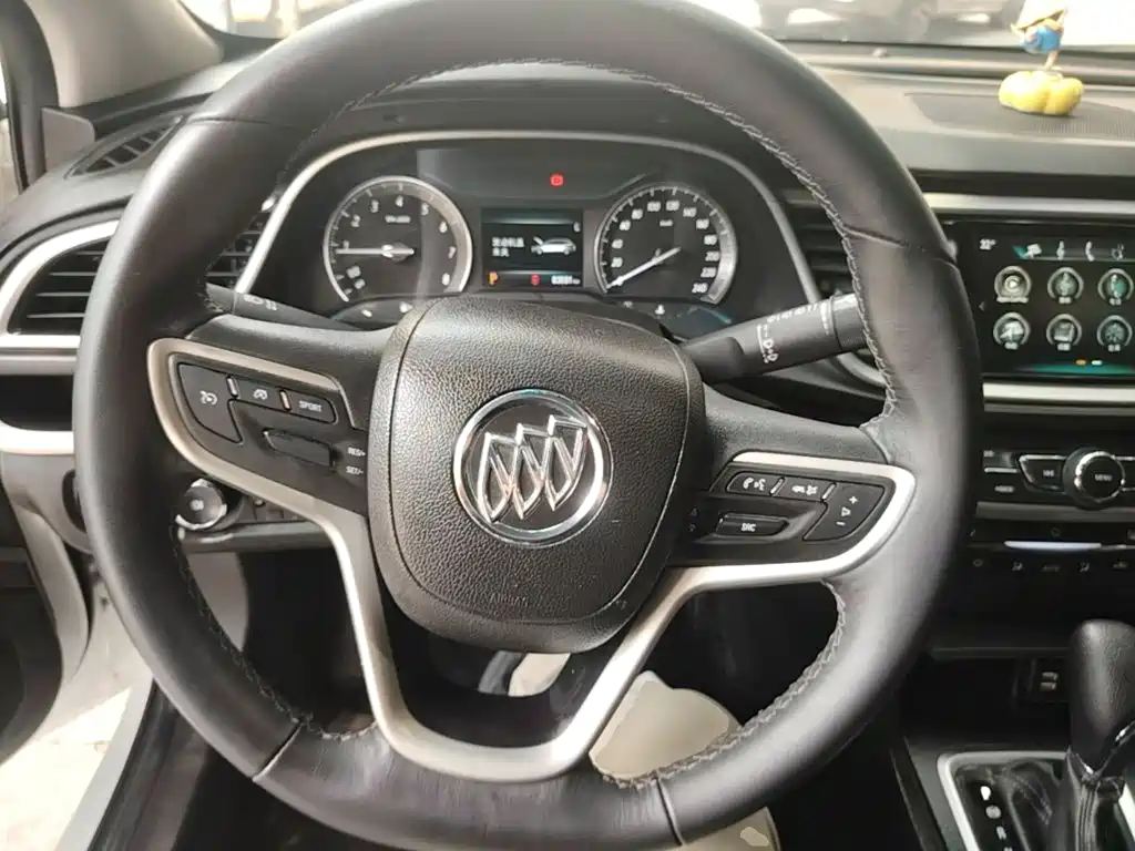 Buick Excelle — миниатюра 11