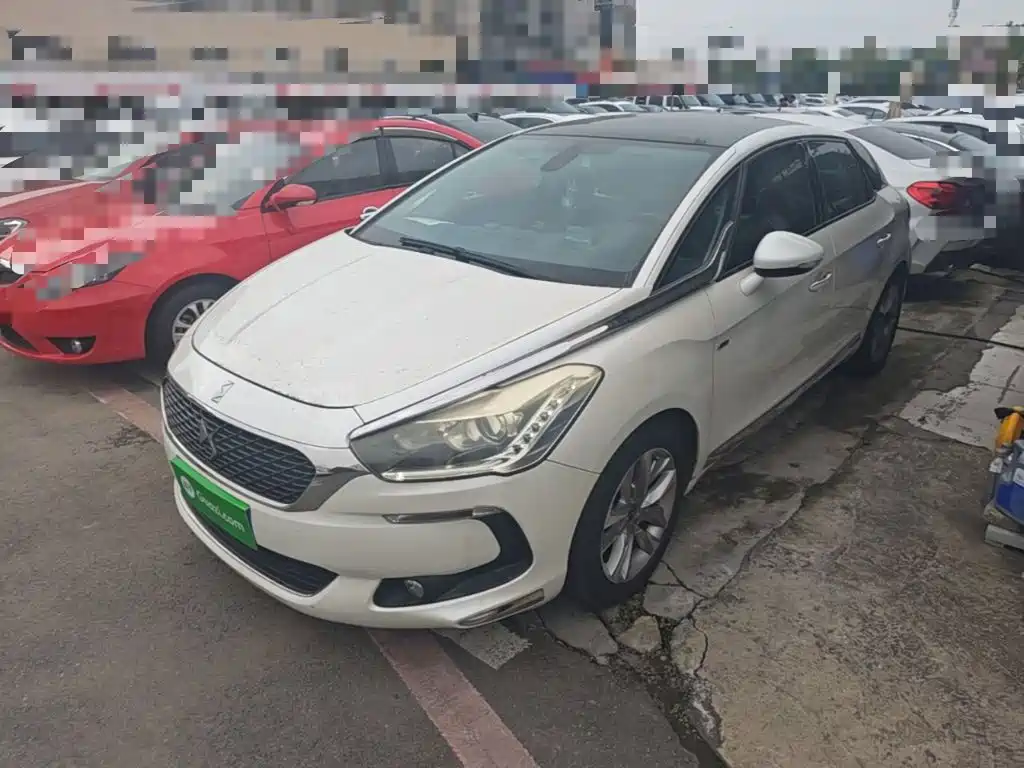 DS DS 5 — миниатюра 2