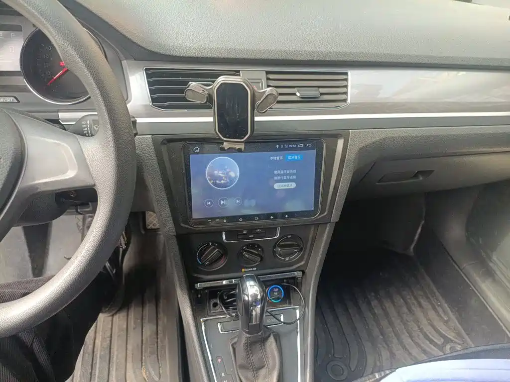 Volkswagen Bora — миниатюра 14