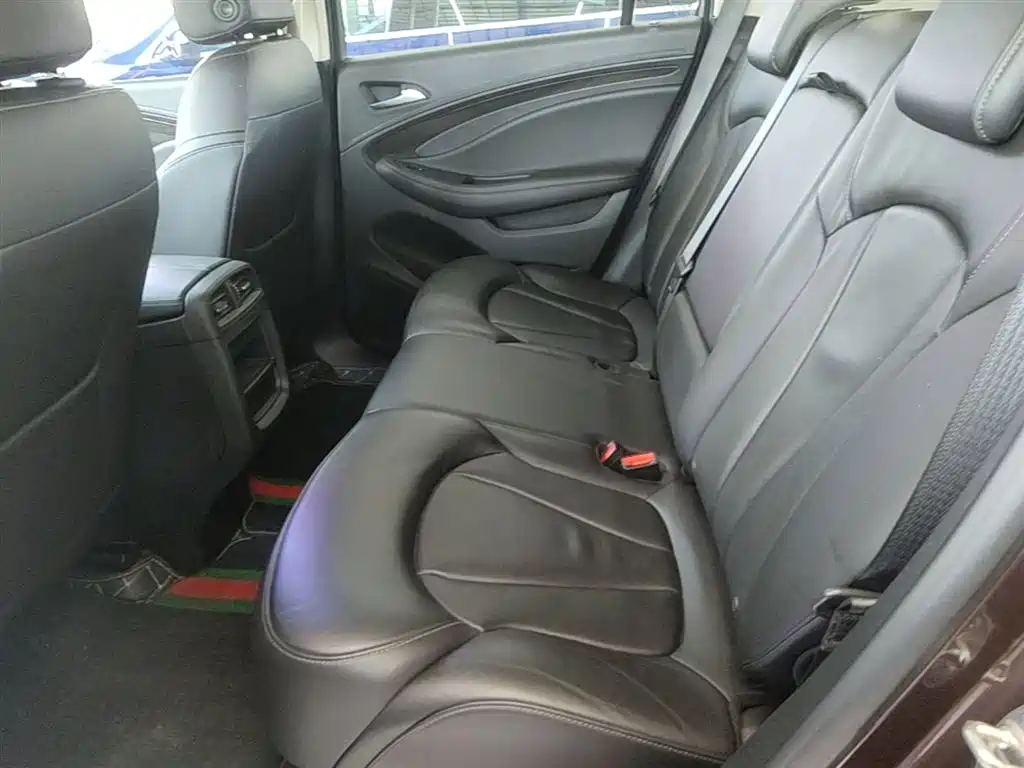 Buick Envision Plus — фотографии объявления, Фото 18