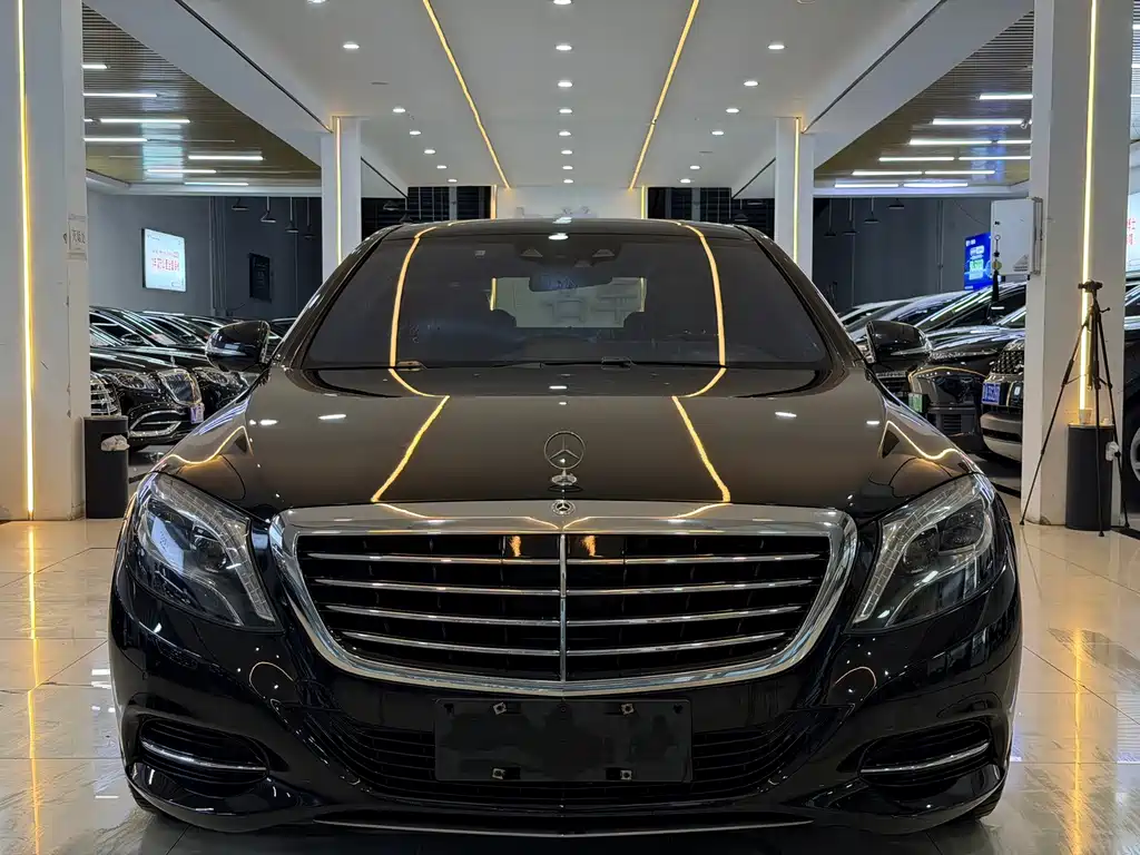 Mercedes-Benz S-Class — миниатюра 2