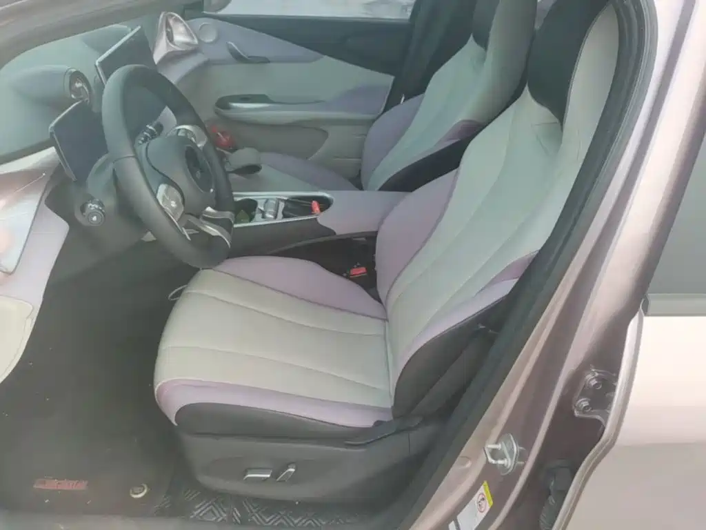 BYD Dolphin — миниатюра 15