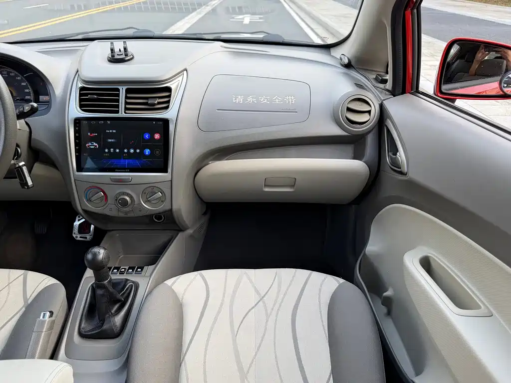 Chevrolet Sail — миниатюра 14