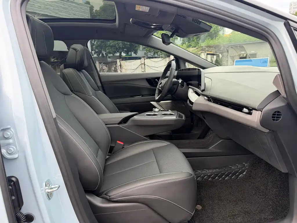 Cadillac IQ