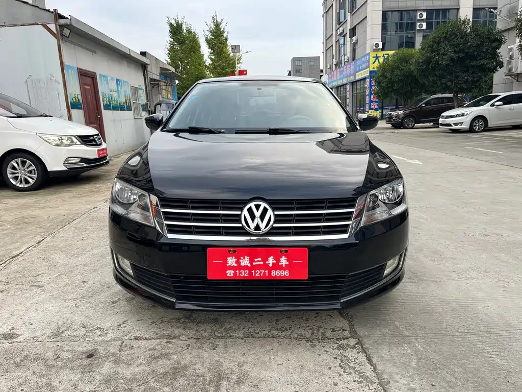 Volkswagen Lavida — миниатюра 2