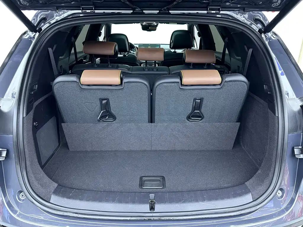 BYD Tang New Energy — миниатюра 20