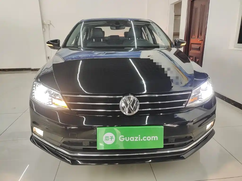 Volkswagen Sagitar — миниатюра 3