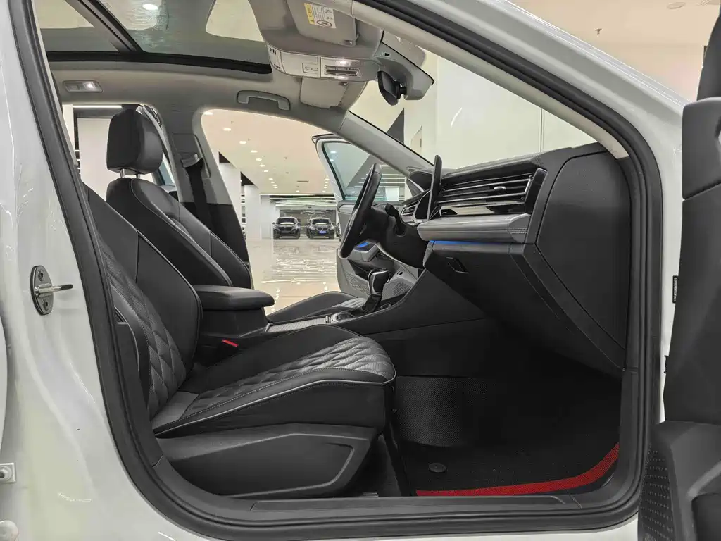 Volkswagen Sagitar — миниатюра 9