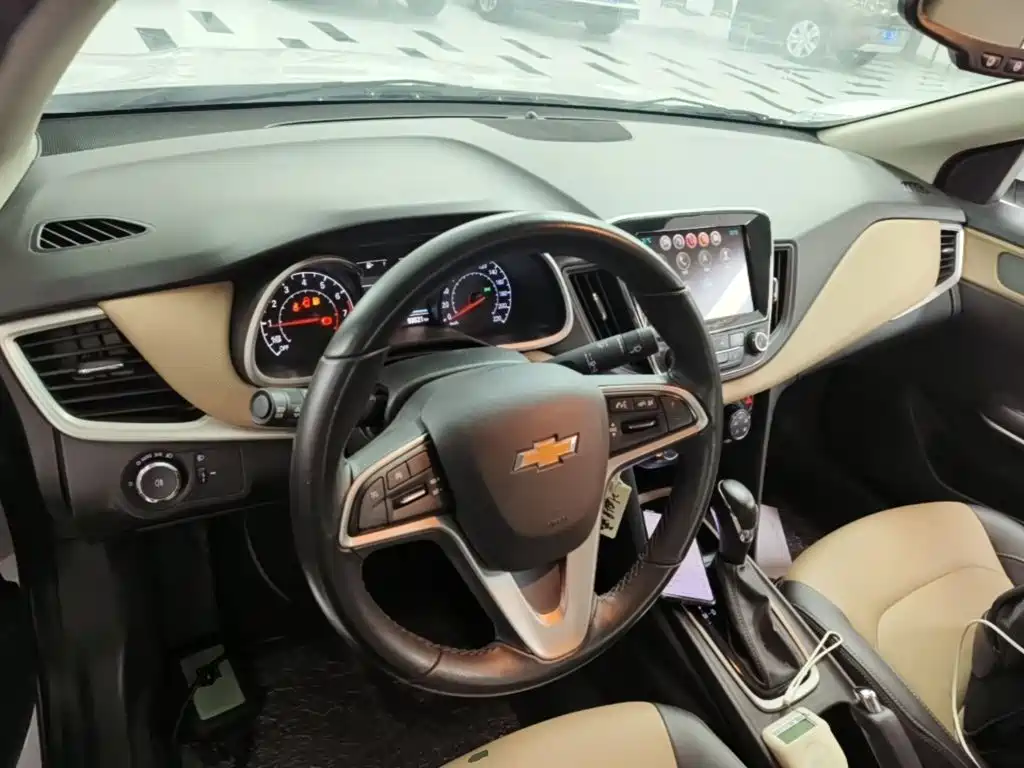 Chevrolet Monza — миниатюра 10