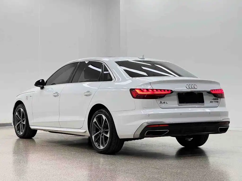 Audi A4L — миниатюра 29