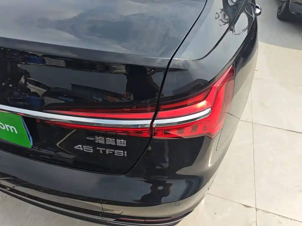 Audi A6L — миниатюра 8